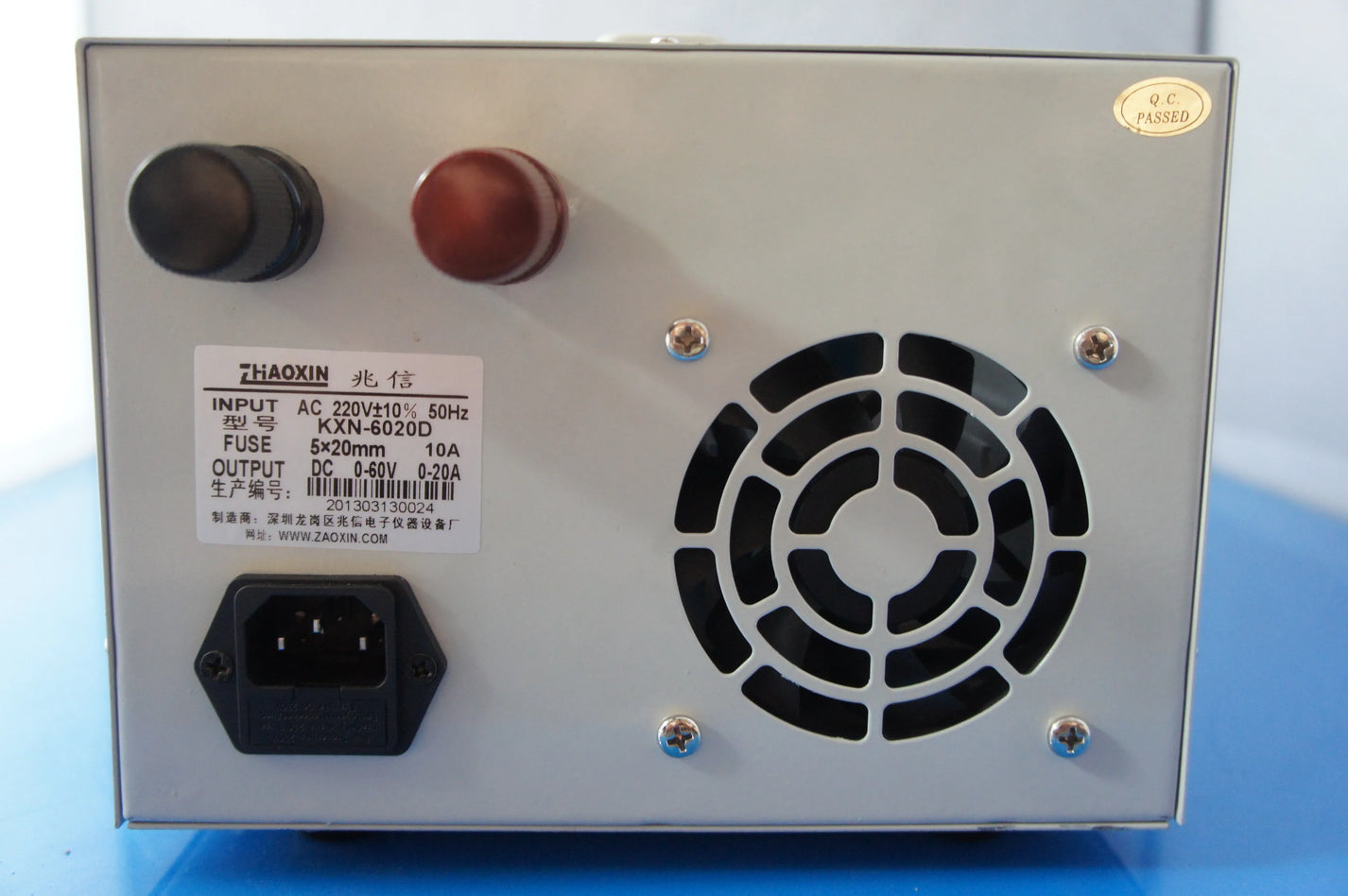 KXN-6020D High-power Switching DC Power Supply 0-60V 0-20A product image 4