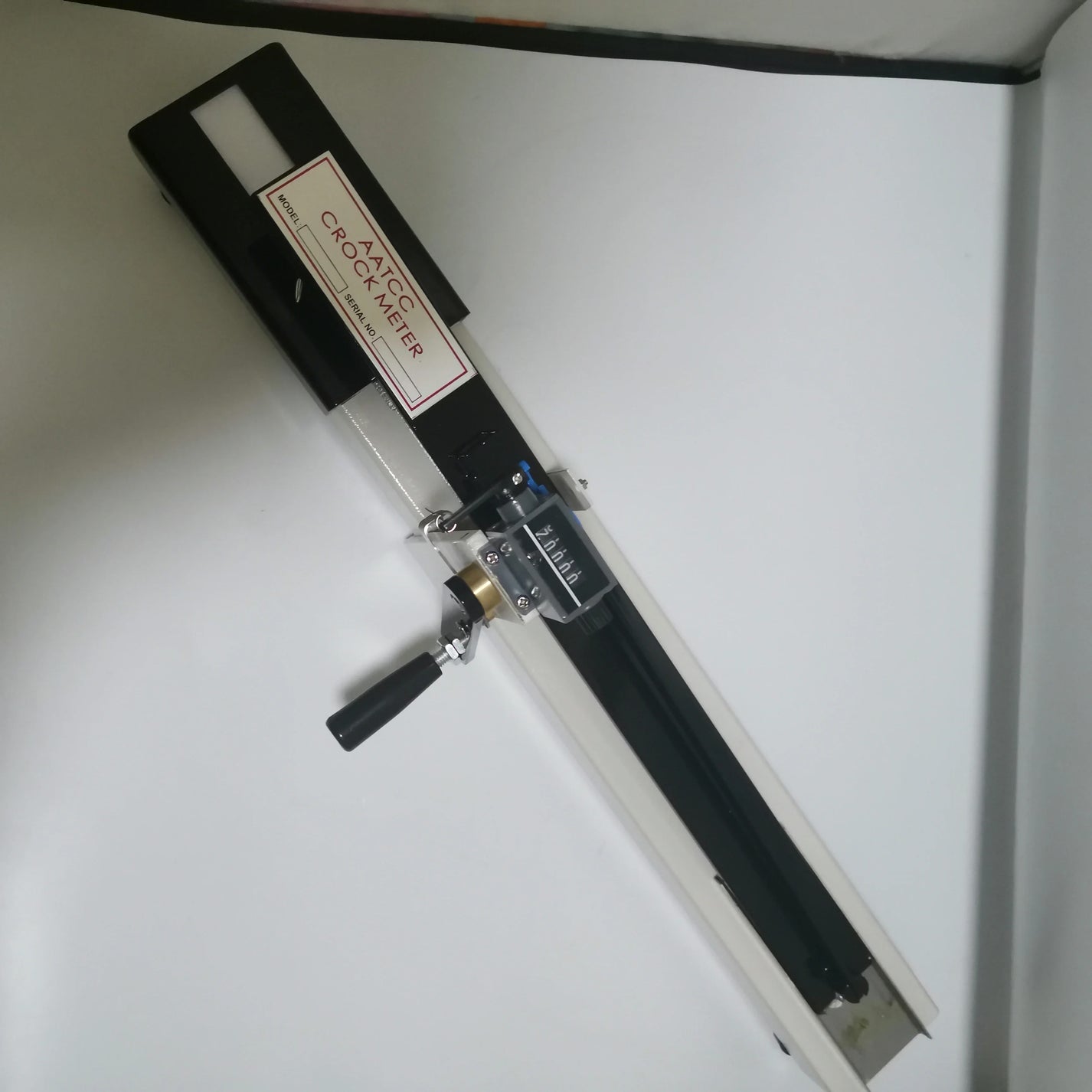 Manual Crockmeter Rubbing Fastness Tester | Dry & Wet Fabric Color Fastness Testing Machine product image 5