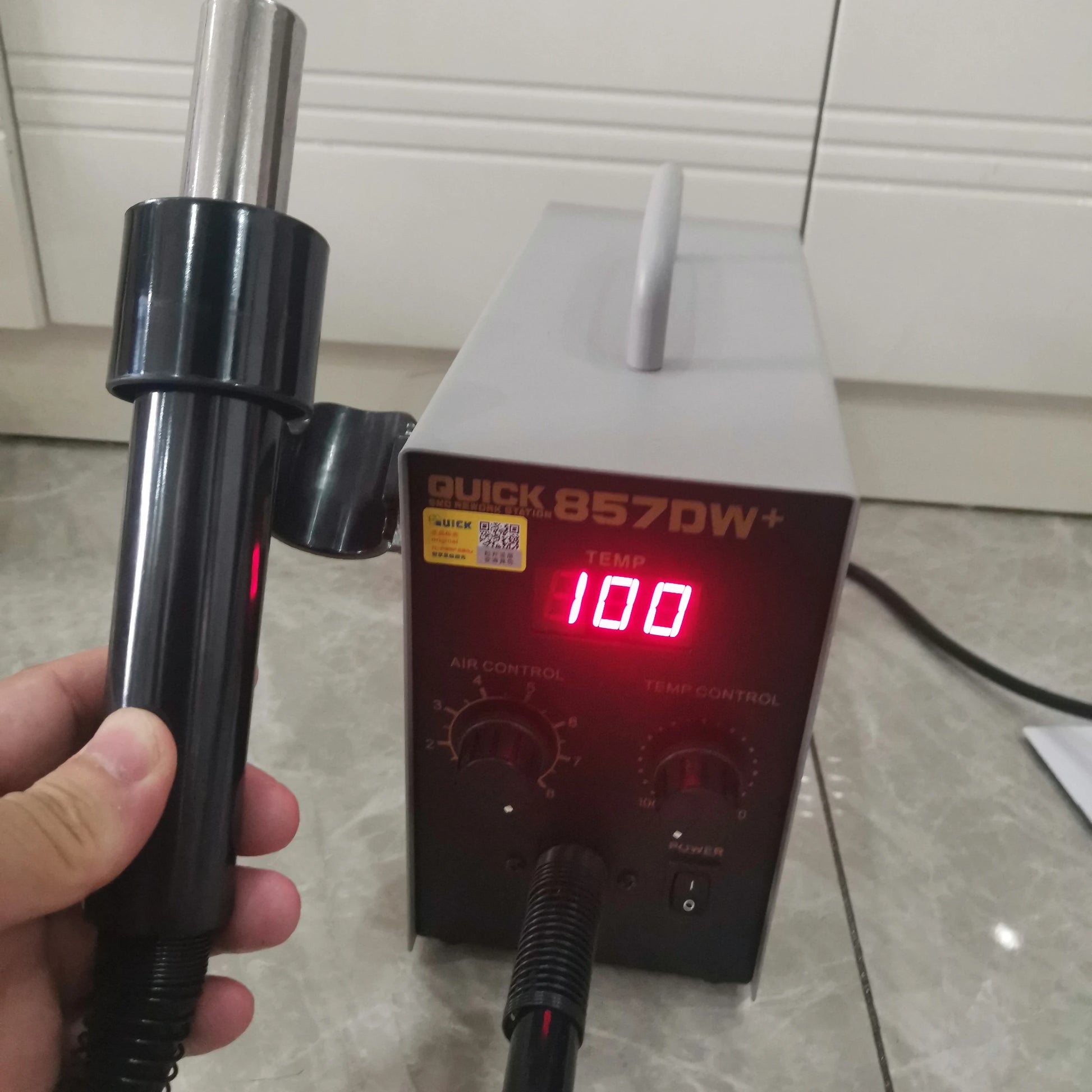 QUICK 857DW+ Hot Air Rework Station | 580W Adjustable Heat Gun SMD Soldering Desoldering product image 2