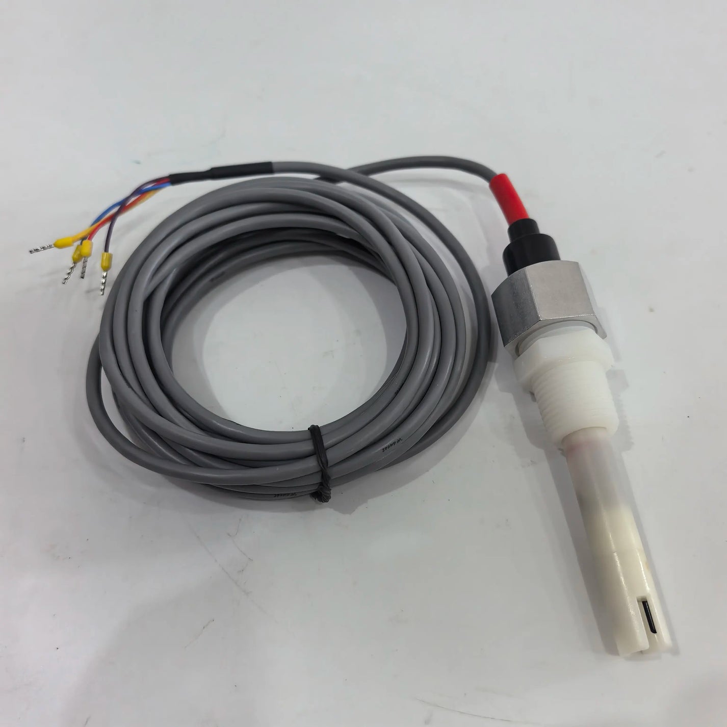 CM-230 online conductivity meter with selectable 0-20 0-200 and 0-2000uS/cm ranges