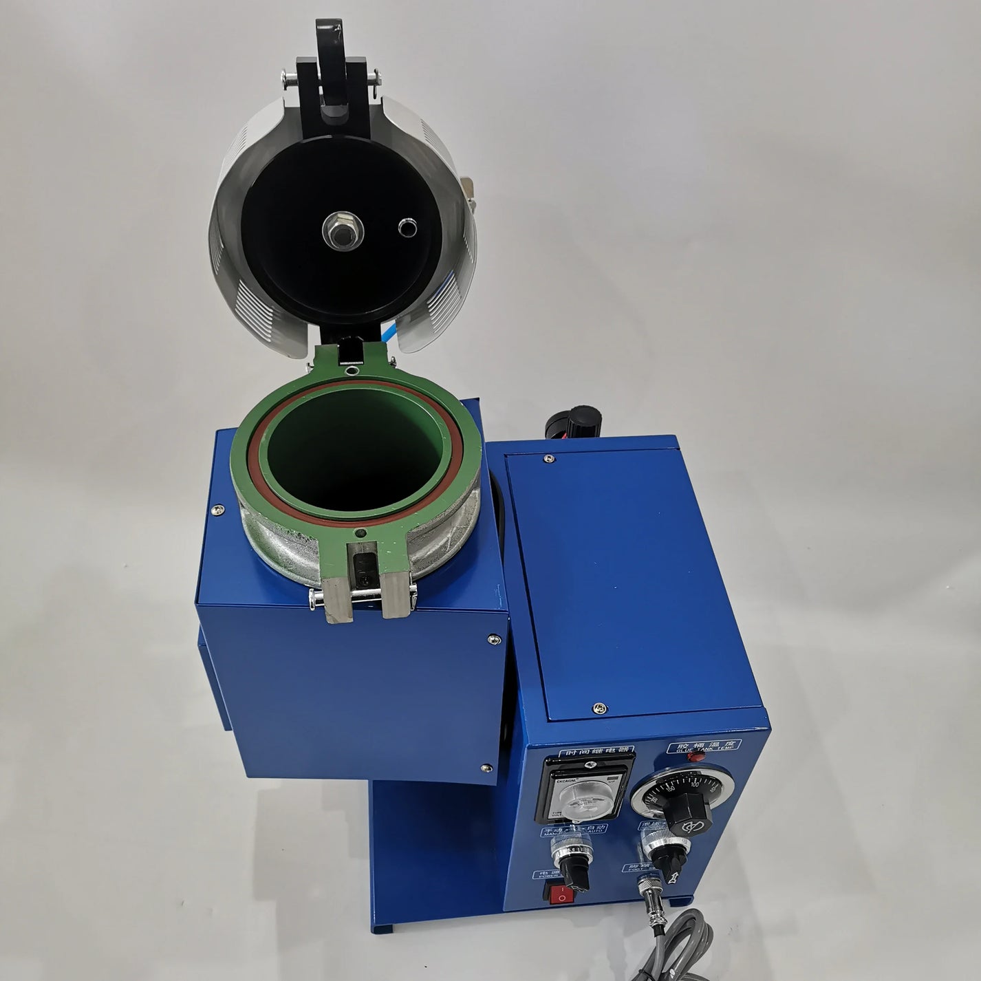 Industrial hot melt adhesive dispensing system