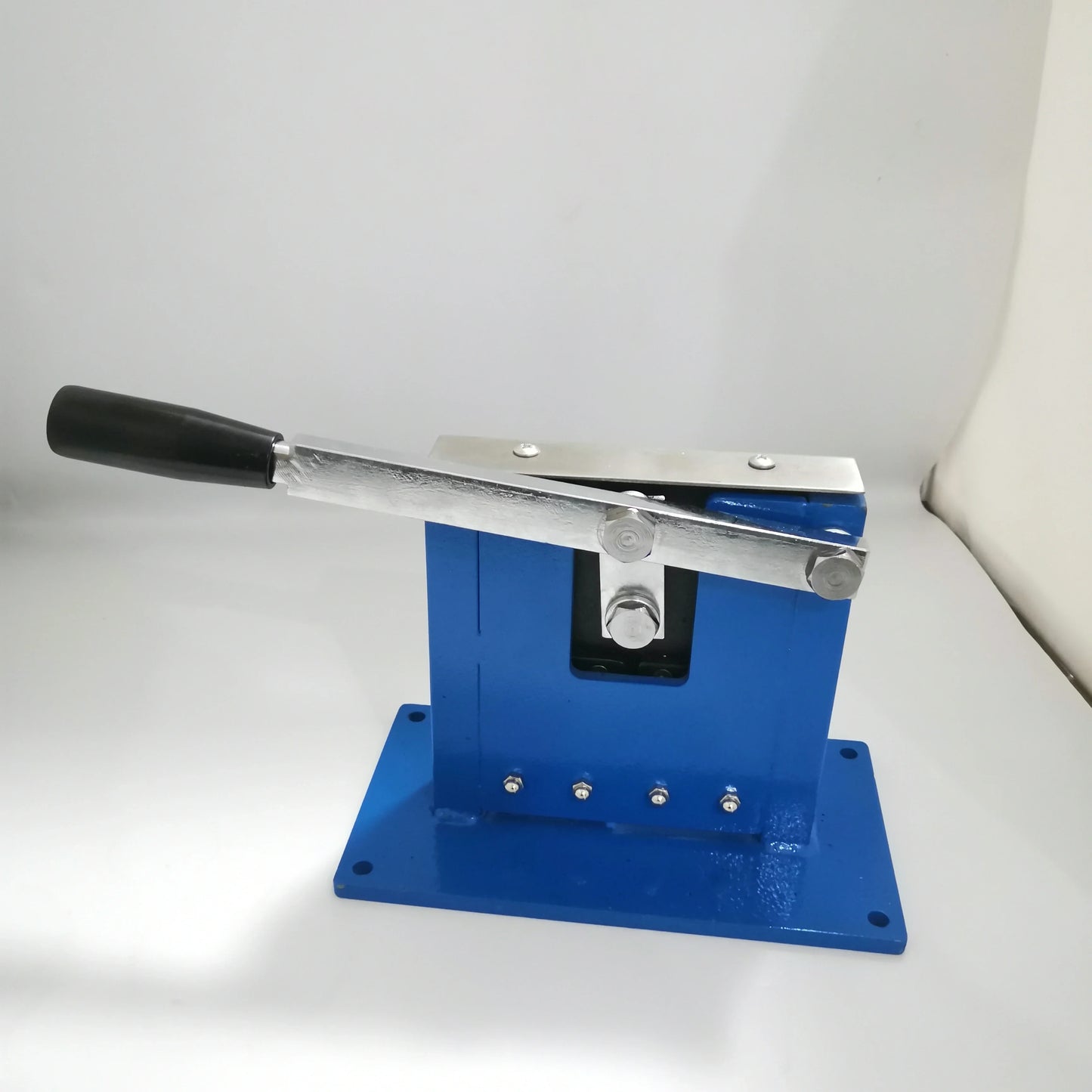 Heavy Duty Manual Aluminum Tube Sealing Machine Hand Crimping Metal Tube Sealer for Laminate product image 4