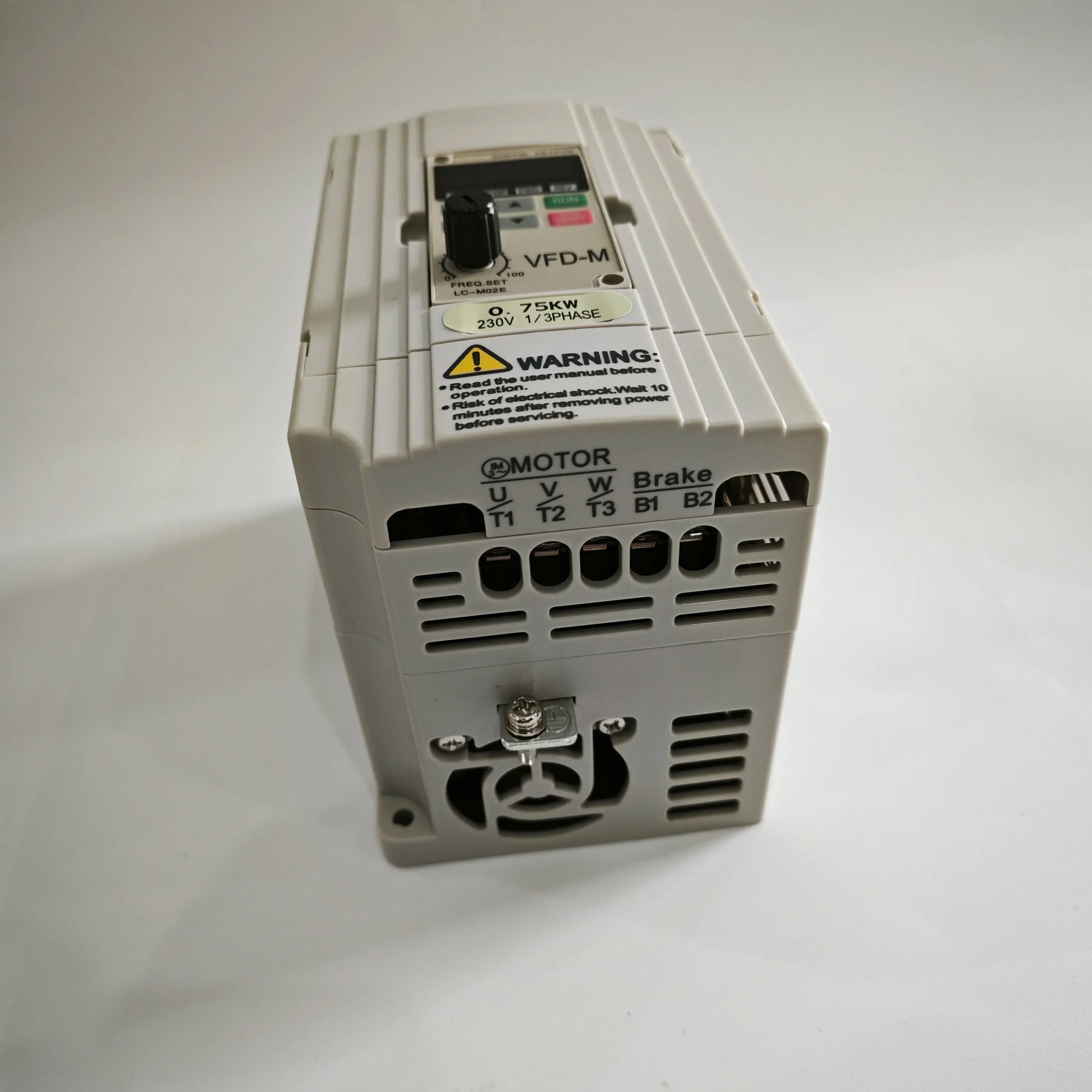 VFD007M21A VFD-M Inverter | 1HP 0.75KW AC Motor Drive 230V 400Hz product image 4