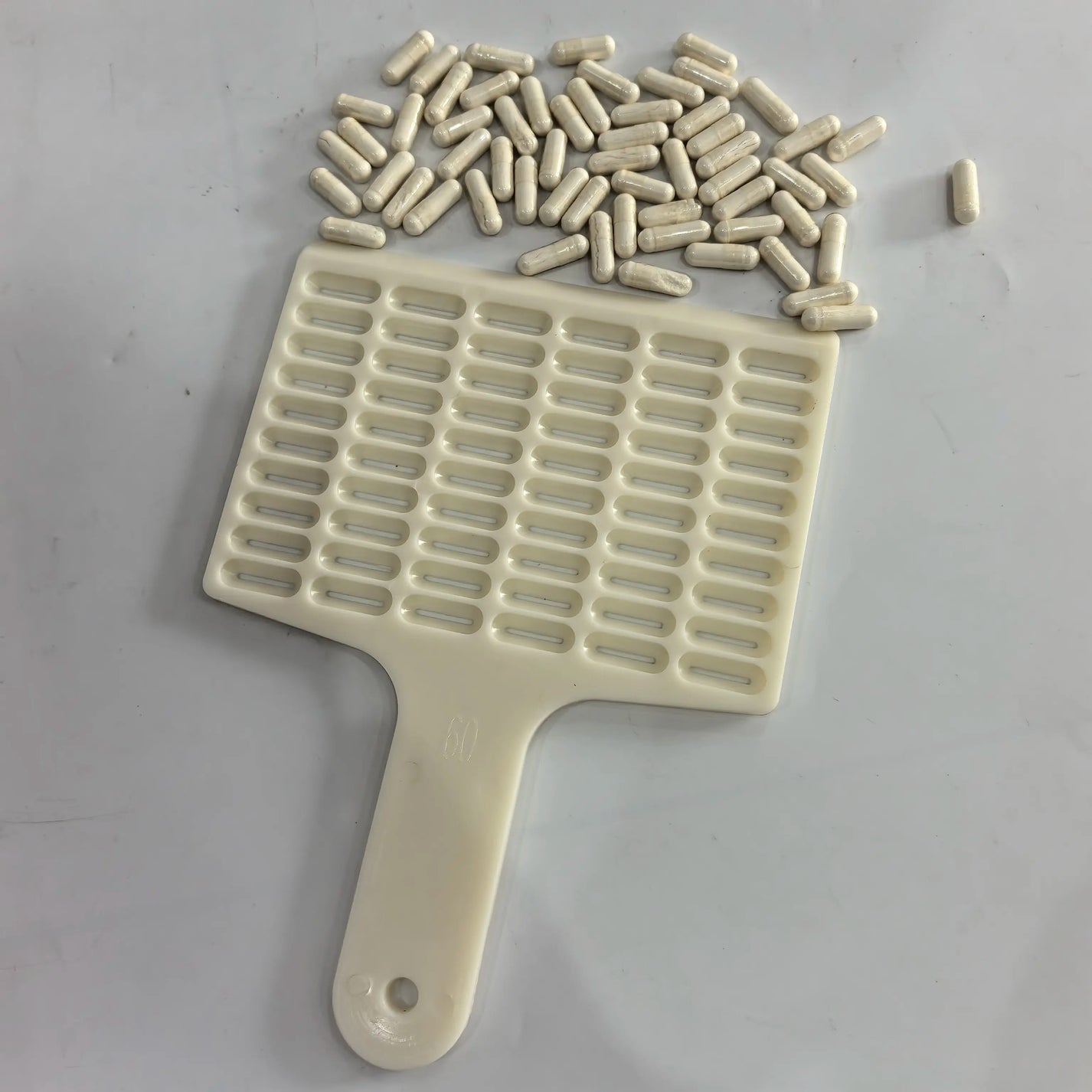 Capsule Counting Tray 10-200 Holes Manual Counter Board for 00# 0# 1# 2# 3# Capsules Lab product image 5