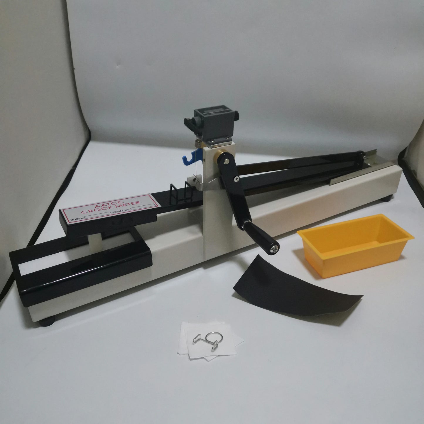 Manual Crockmeter Rubbing Fastness Tester | Dry & Wet Fabric Color
