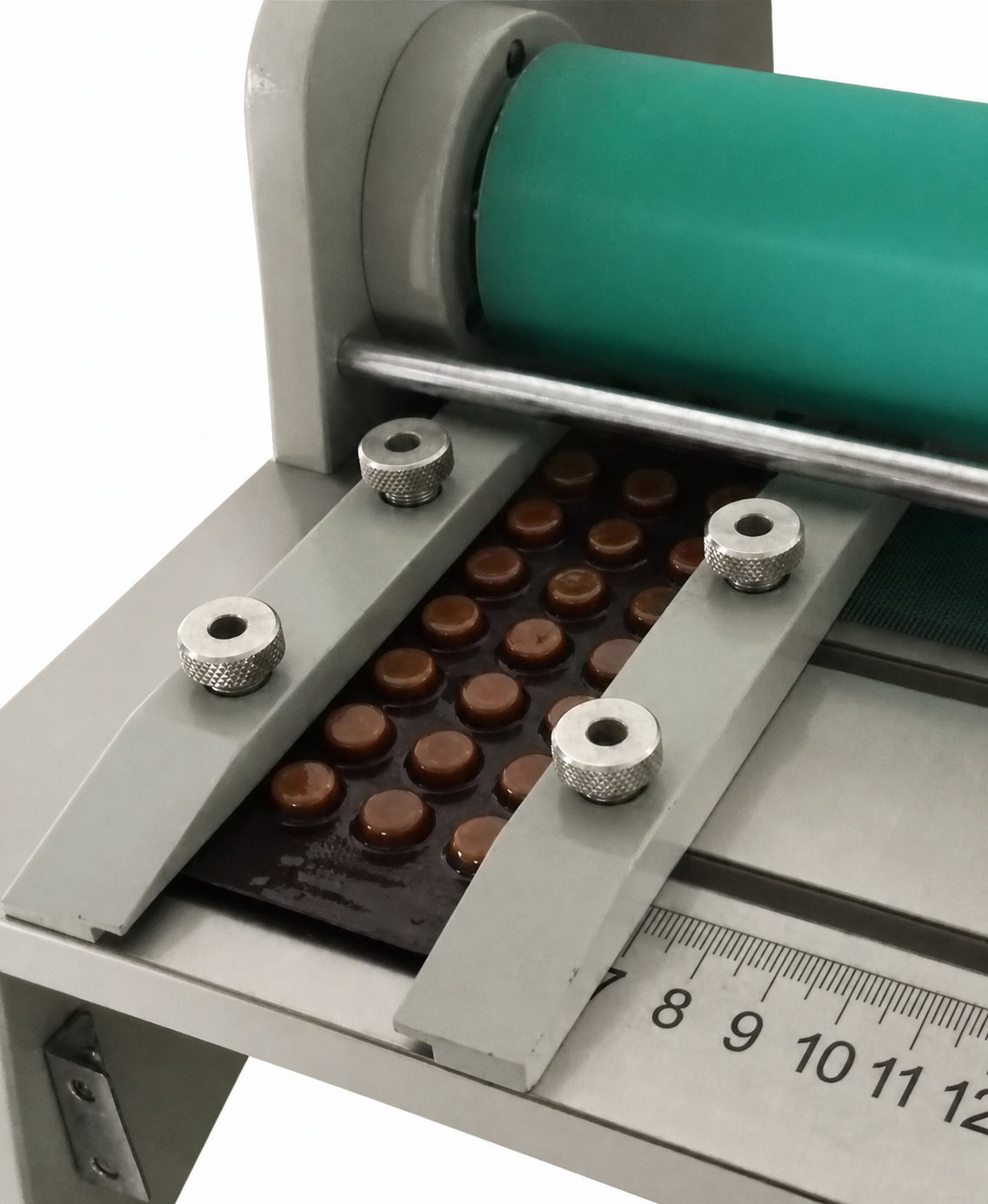 FMF-3 deblistering machine rollers removing tablets from a blister pack