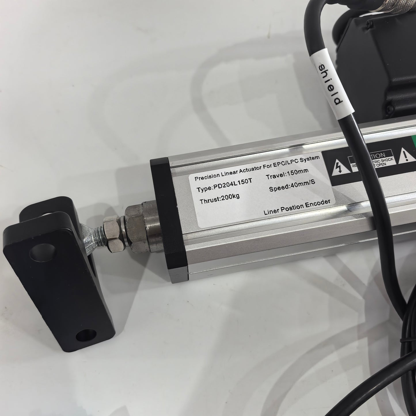 PD204L150T actuator label with 150 mm travel 200 kg thrust and 40 mm per second speed