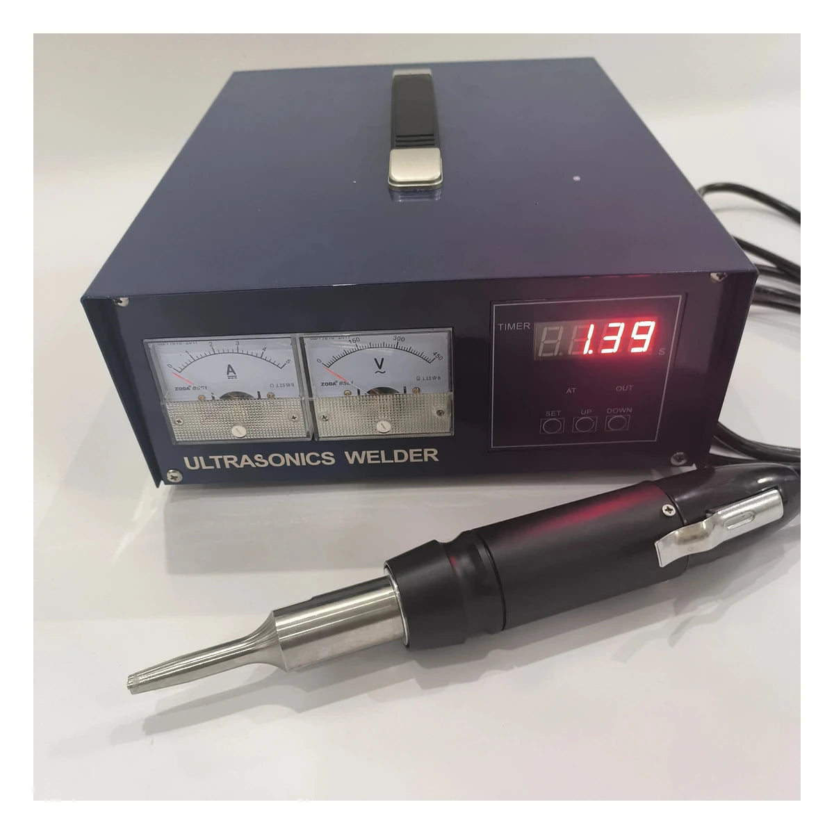 Ultrasonic plastic spot welder with handheld welding tool